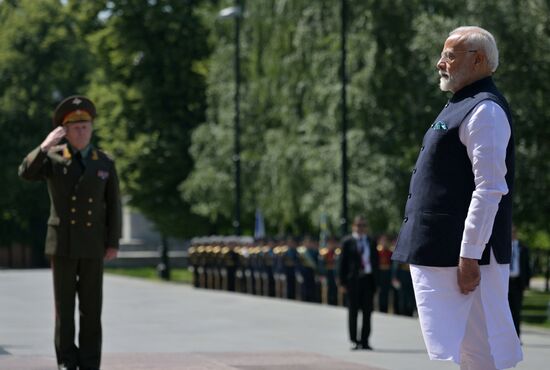 Russia India Wreath Laying