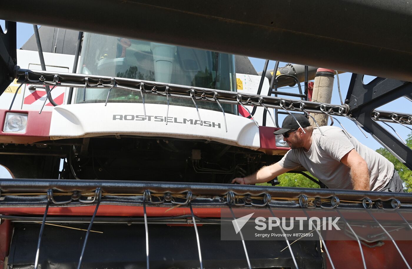 Russia Agriculture Wheat Harvesting