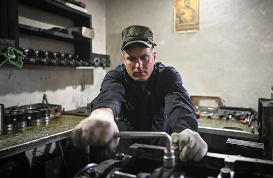 Russia Ukraine Military Operation Repair Unit