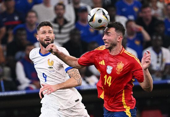 Russia Soccer Euro 2024 Spain - France