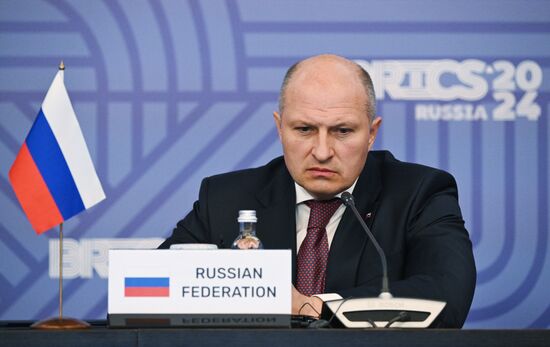 Russian Emergency Situations Minister Alexander Kurenkov attends a meeting of the Heads of BRICS Emergency Agencies in Kazan, Republic of Tatarstan, Russia. Location: Russia, Republic of Tatarstan, Kazan. Author: Maksim Bogodvid/Sputnik. Meeting of the Heads of BRICS Emergency Agencies