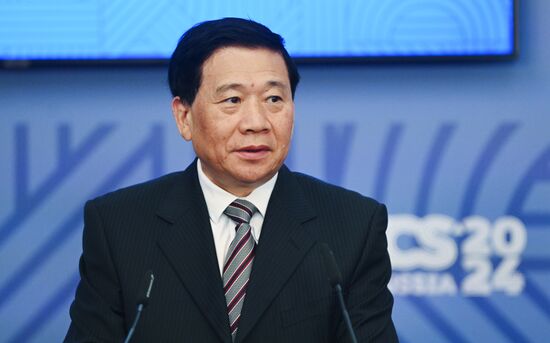 Chinese Minister of Emergency Management Wang Xiangxi speaks during a meeting of the Heads of BRICS Emergency Agencies in Kazan, Republic of Tatarstan, Russia. Location: Russia, Republic of Tatarstan, Kazan. Author: Mikhail Voskresenskiy/Sputnik. Meeting of the Heads of BRICS Emergency Agencies