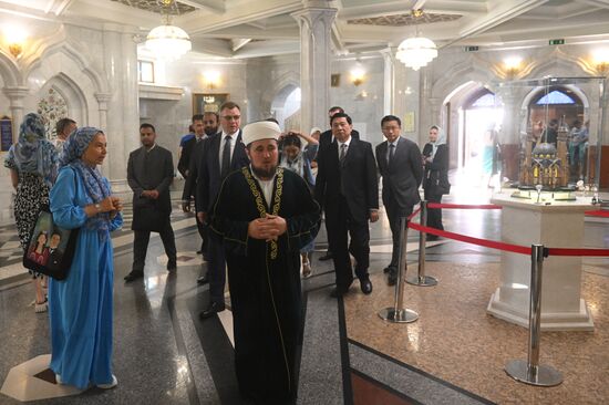 A tour of the Kul Sharif Mosque for participants in the Meeting of the Heads of BRICS Emergency Agencies. Location: Russia, Republic of Tatarstan, Kazan. Author: Mikhail Voskresenskiy. Meeting of the Heads of BRICS Emergency Agencies