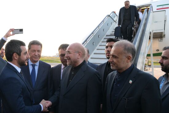 Delegations arrive at 10th BRICS Parliamentary Forum