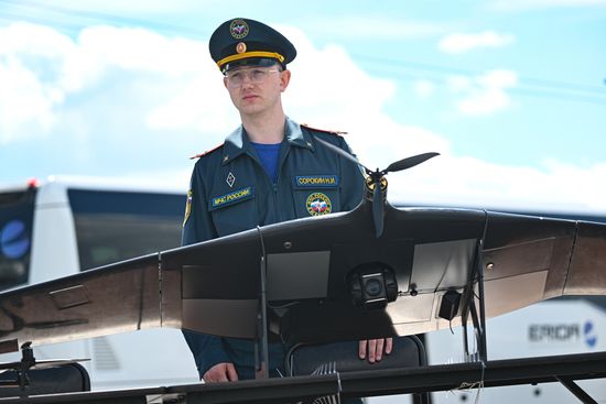 The Meeting of the Heads of BRICS Emergency Agencies. A tour of the fire and rescue equipment. Albatros M5, an unmanned aerial vehicle for photo and video shooting with a flight time of up to 4.5 hours. Location: Russia, Republic of Tatarstan, Kazan. Author: Maksim Bogodvid. Meeting of the Heads of BRICS Emergency Agencies