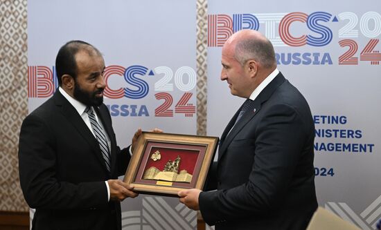 Meeting of the Heads of BRICS Emergency Agencies. Alexander Kurenkov, Minister of Civil Defense, Emergencies and Disaster Relief (EMERCOM); Obaid Rashid Al Hosan Al Shamsi, Vice President of the UAE National Emergency Crisis and Disaster Management Authority, left. Location: Russia, Republic of Tatarstan, Kazan. Author: Maksim Bogodvid. Meeting of the Heads of BRICS Emergency Agencies