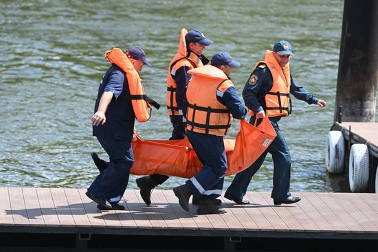 Meeting of the Heads of BRICS Emergency Agencies. An exercise to rescue people on bodies of water using ships and aircraft of the Russian Ministry for Civil Defense, Emergencies and Disaster Relief. Location: Russia, Republic of Tatarstan, Kazan. Author: Mikhail Voskresenskiy. Meeting of the Heads of BRICS Emergency Agencies