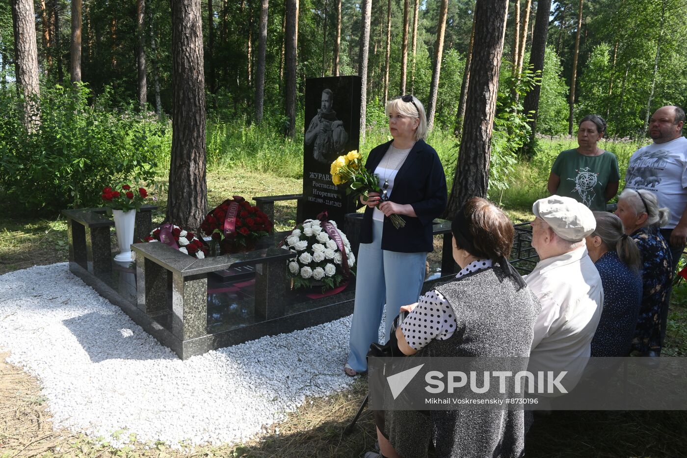 Russia Ukraine Military Operation Journalist Grave Monument