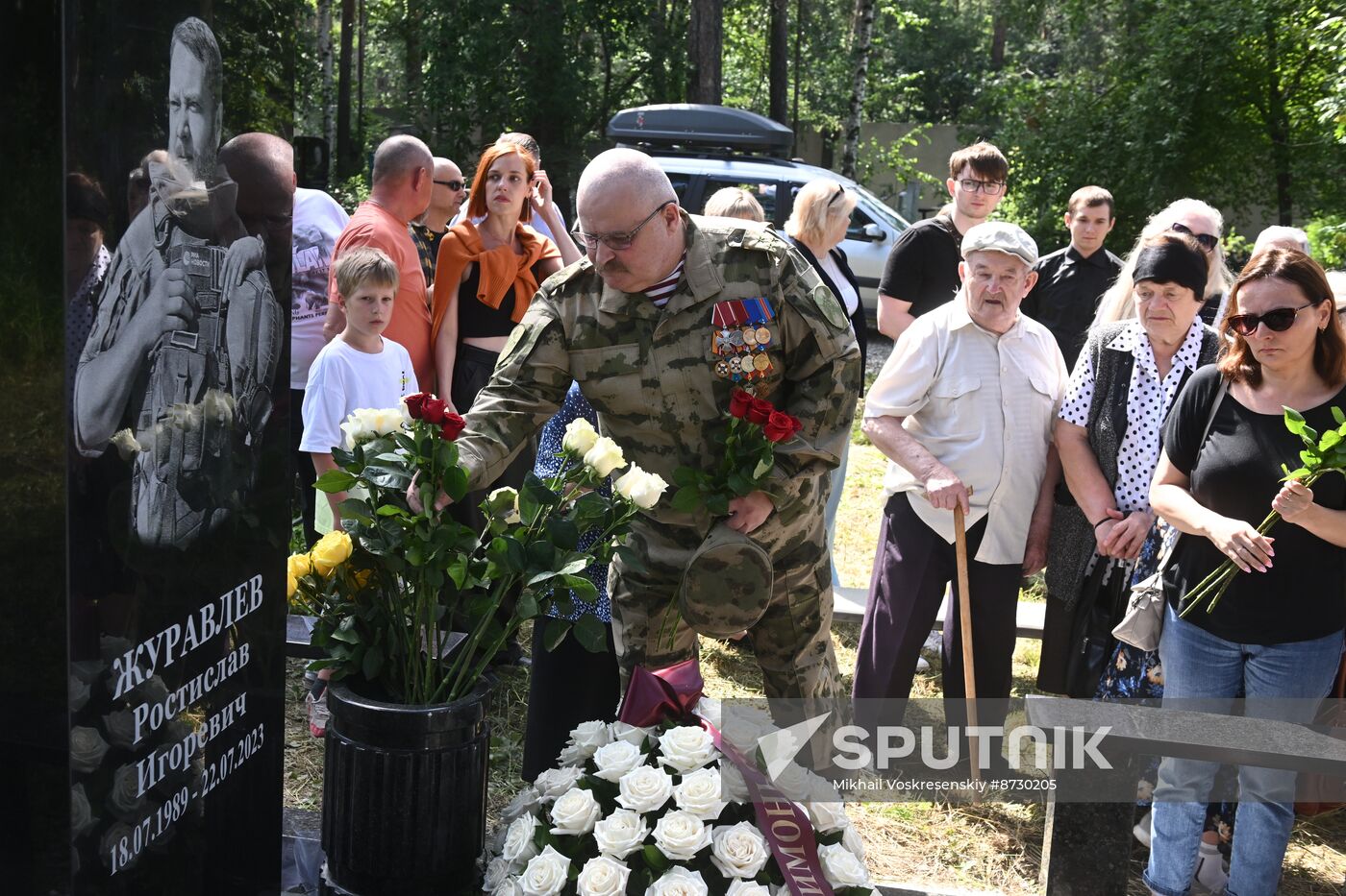 Russia Ukraine Military Operation Journalist Grave Monument