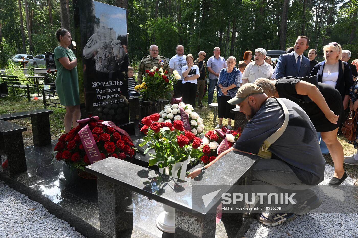 Russia Ukraine Military Operation Journalist Grave Monument