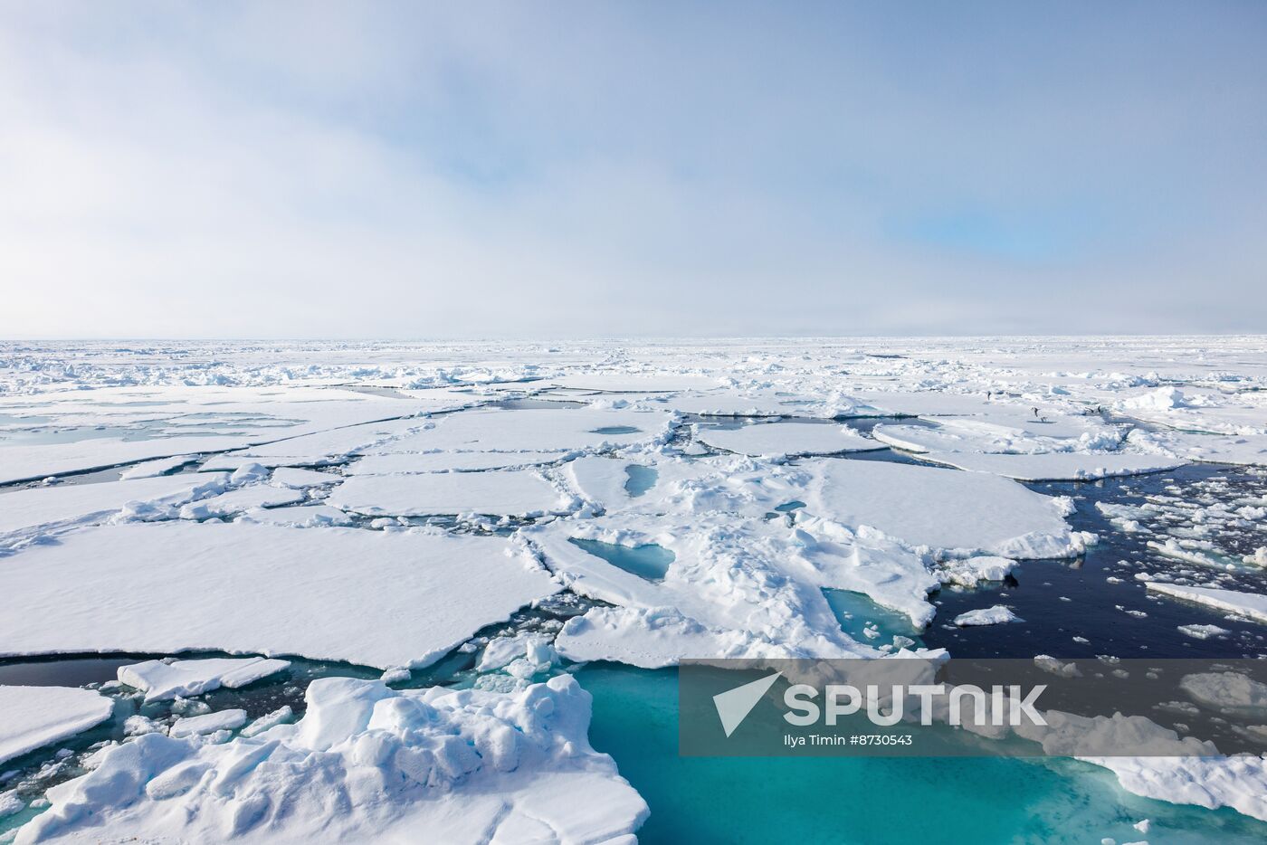 Russia North Pole Icebreaker Expedition