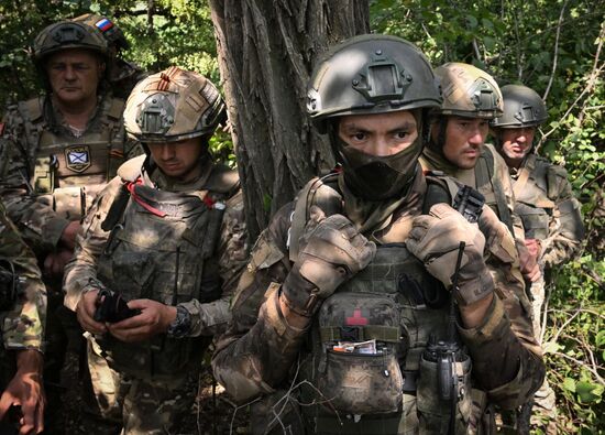 Russia Ukraine Military Operation Assault Units Tactical Medicine Training