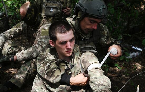 Russia Ukraine Military Operation Assault Units Tactical Medicine Training