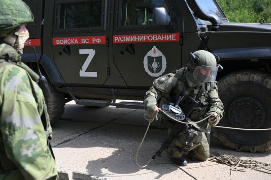 Russia Defence Engineer Troops Training