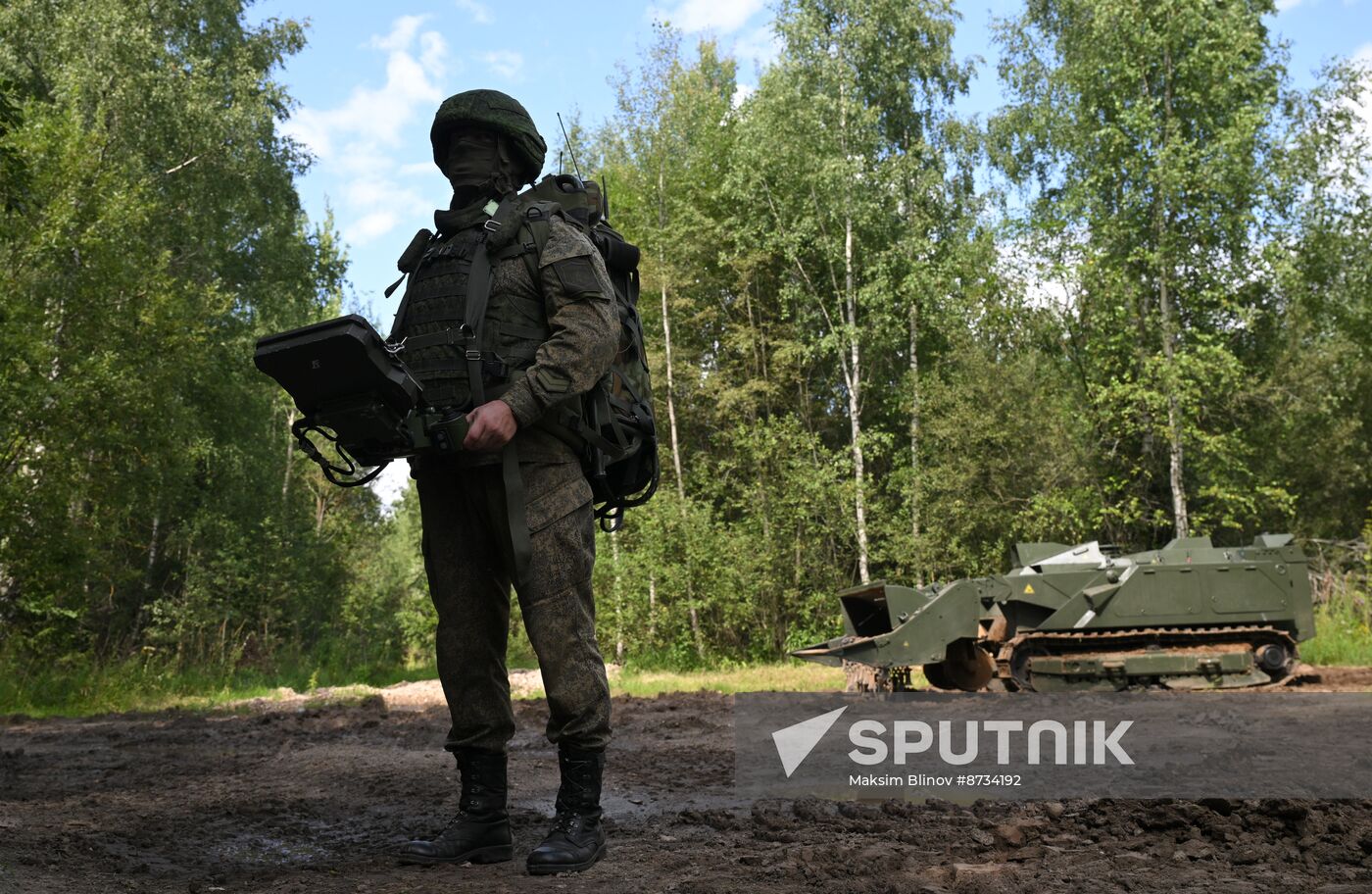 Russia Defence Engineer Troops Training