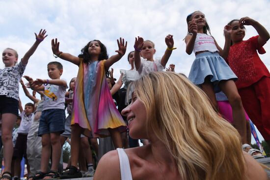 Russia Mass Lambada Dancing Flash Mob