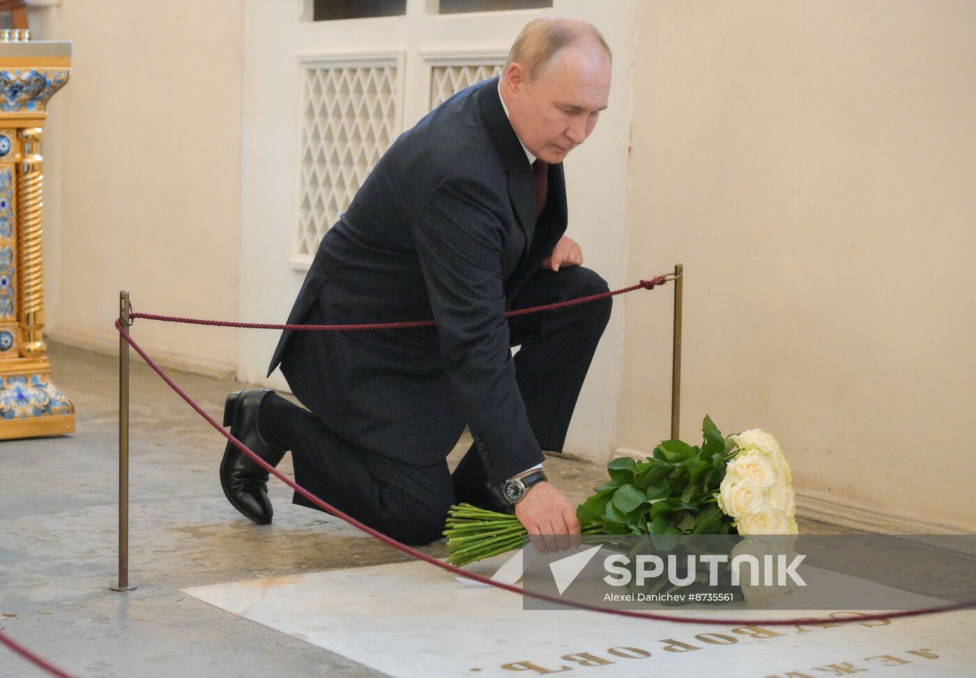 Pussia Putin St Alexander Nevsky Lavra