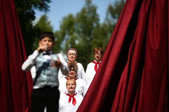 Russia Archstoyanie Festival