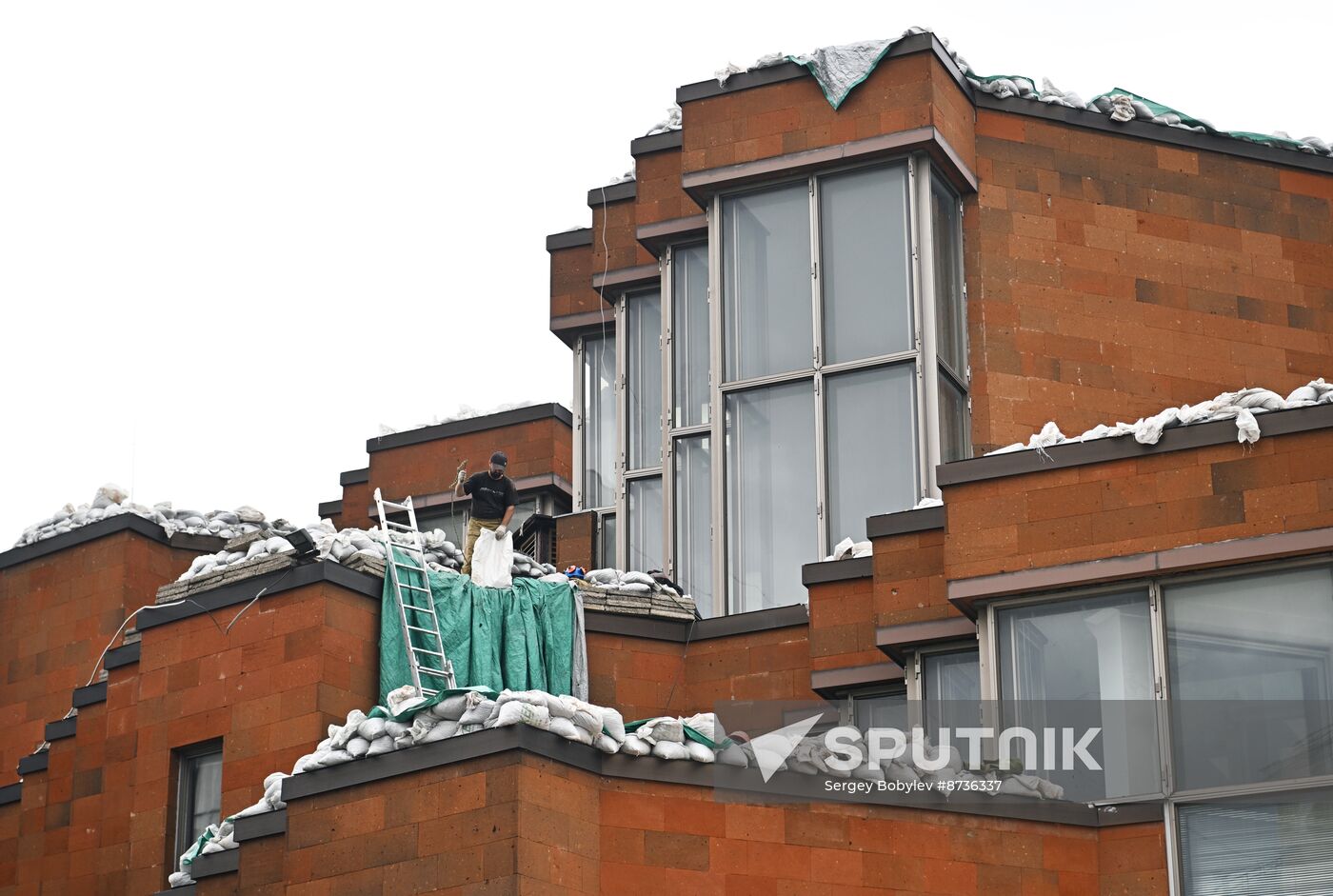 Russia France Embassy Sandbags