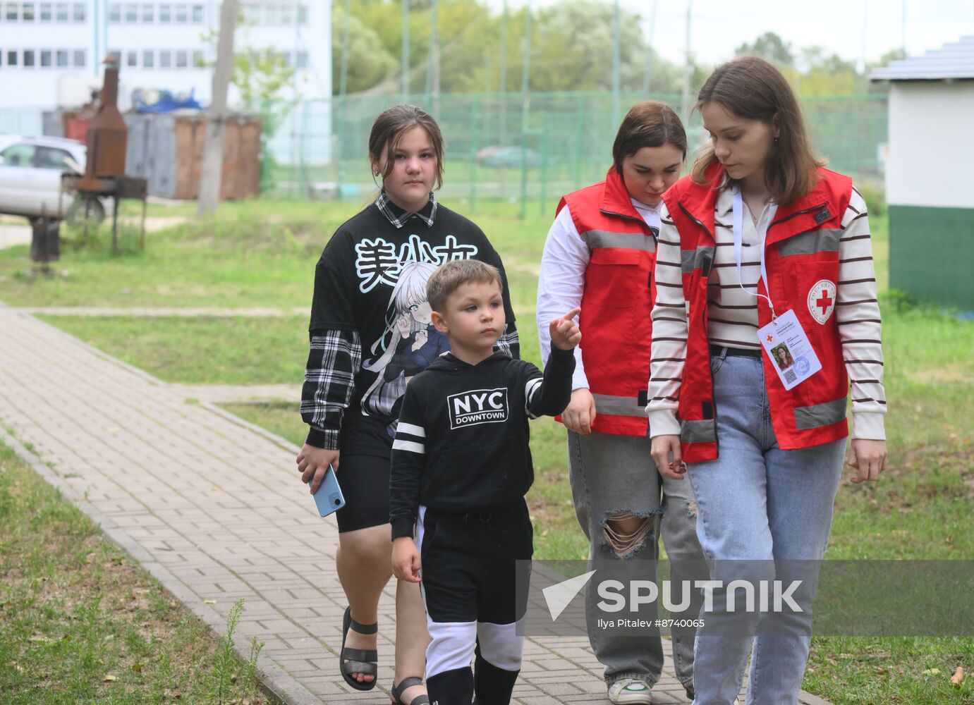 Russia Ukraine Kursk Attack Evacuees