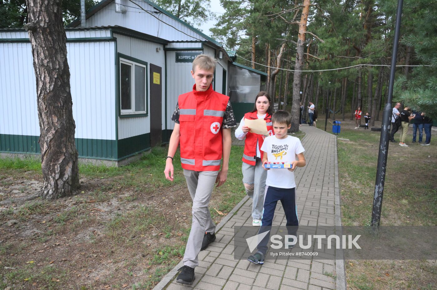 Russia Ukraine Kursk Attack Evacuees