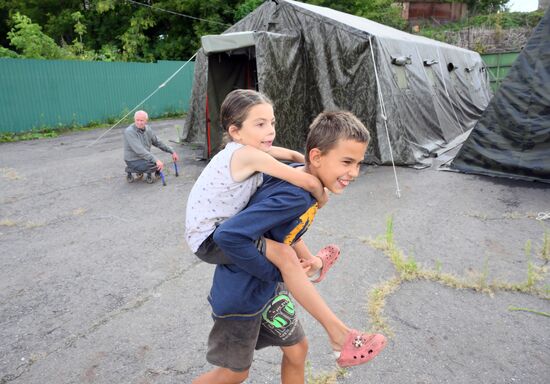 Russia Ukraine Kursk Attack Evacuees