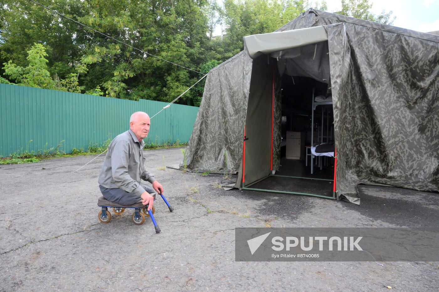 Russia Ukraine Kursk Attack Evacuees