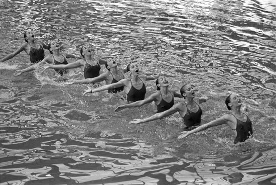 1993 FINA World Junior Synchronized Swimming Championships