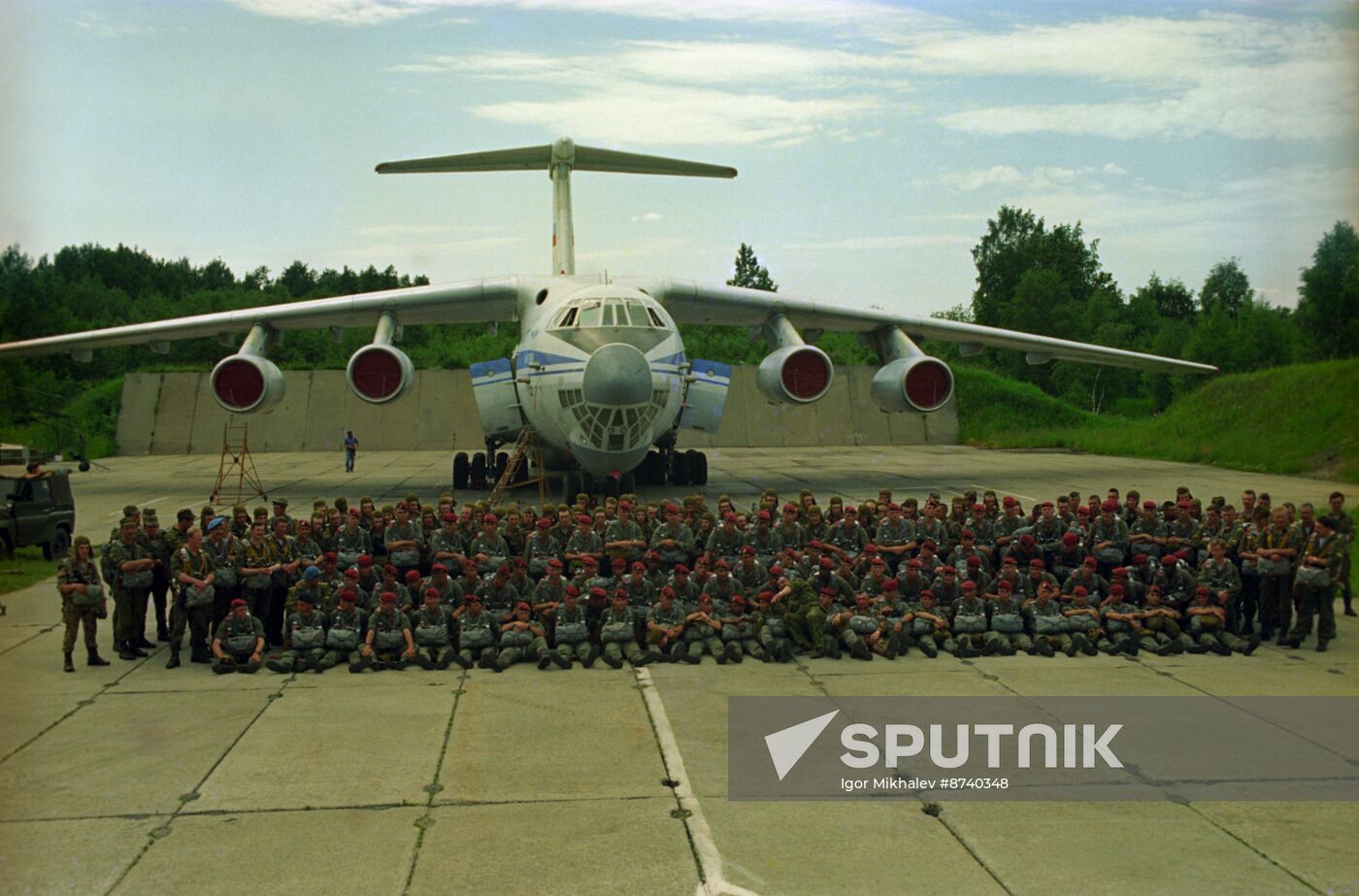 Joint military exercises of Russian and French Airborne Forces