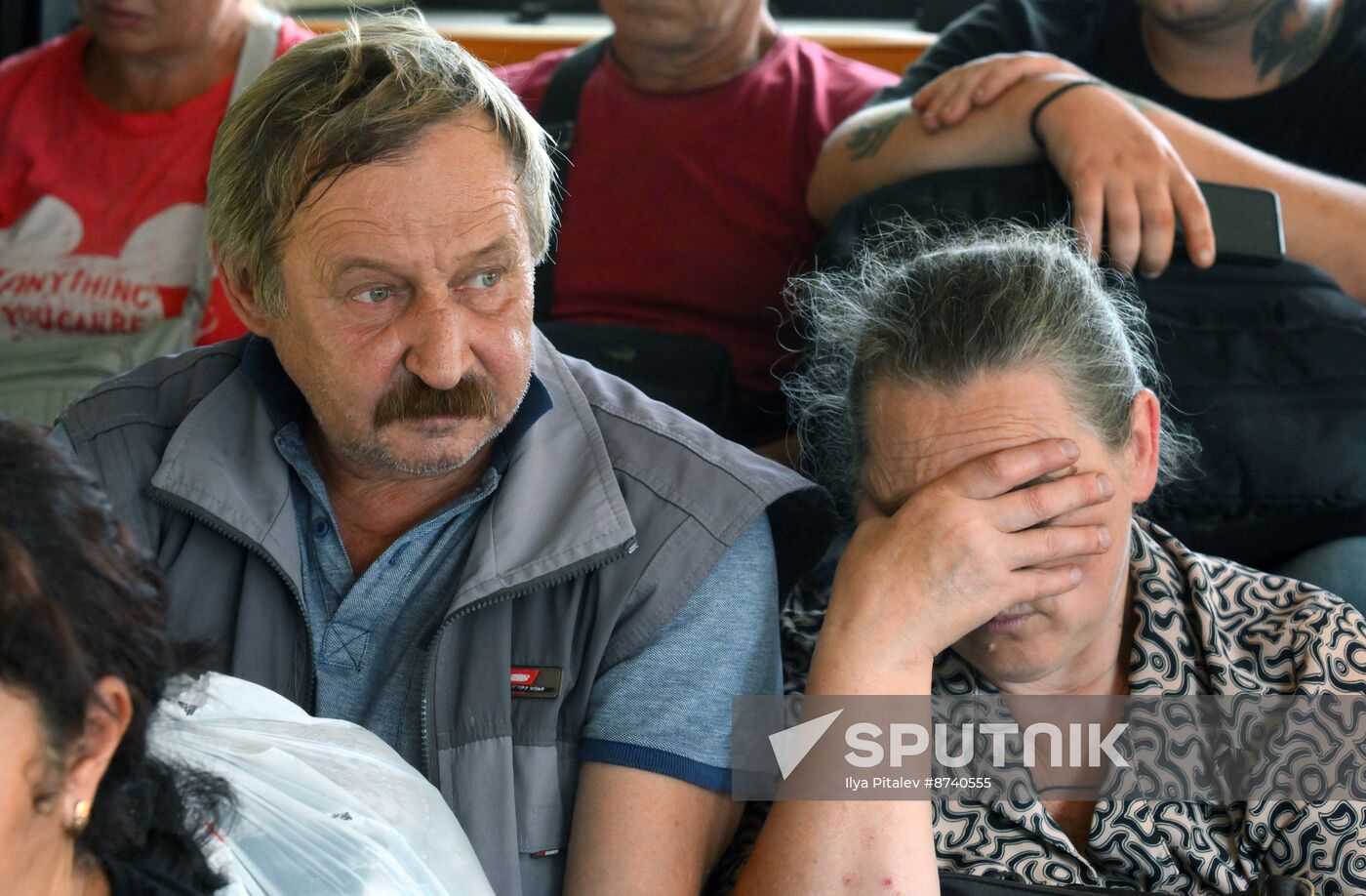 Russia Ukraine Kursk Attack Evacuees