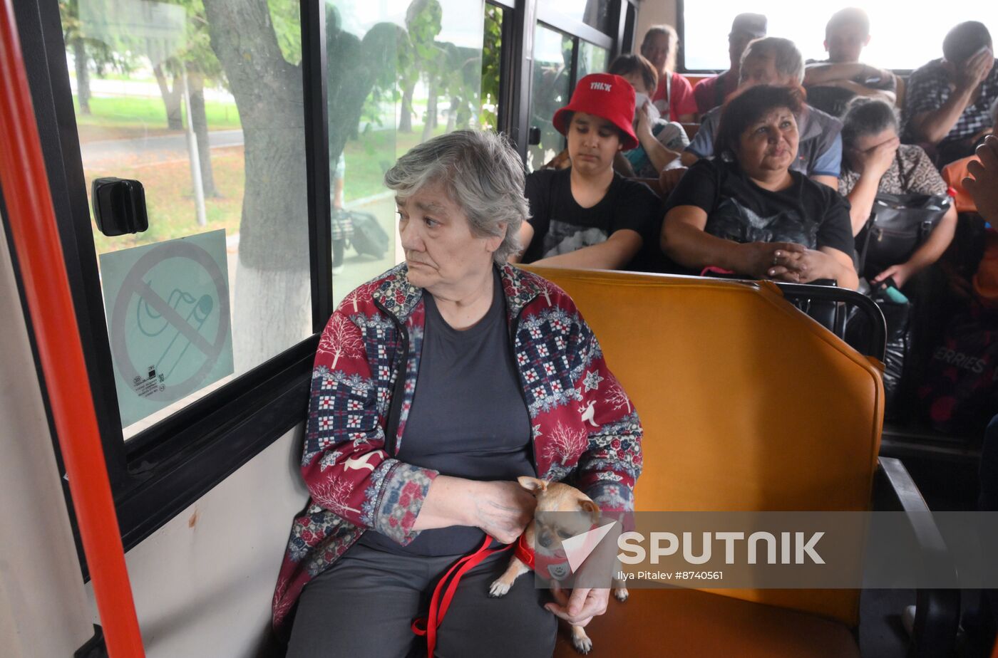 Russia Ukraine Kursk Attack Evacuees