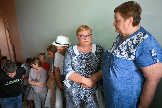Russia Ukraine Kursk Attack Humanitarian Aid