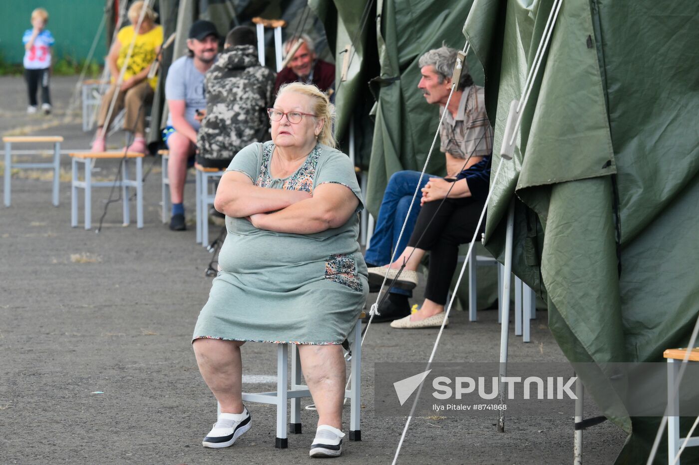 Russia Ukraine Kursk Attack Evacuees