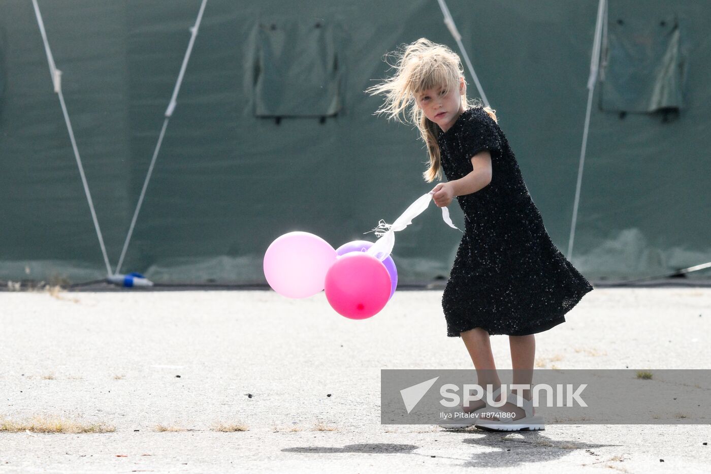 Russia Ukraine Kursk Attack Evacuees