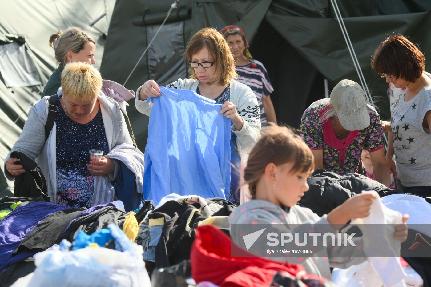 Russia Ukraine Kursk Attack Evacuees