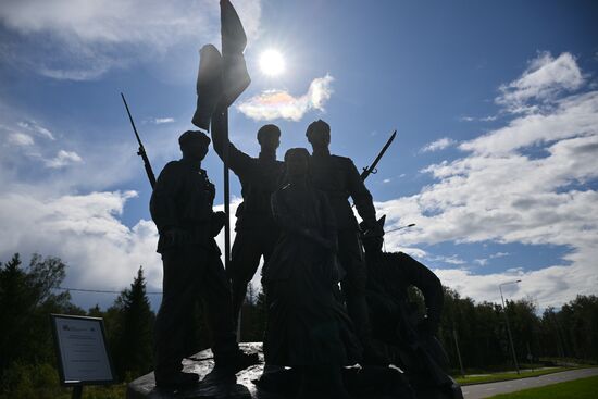 Russia WWII Allies Monument