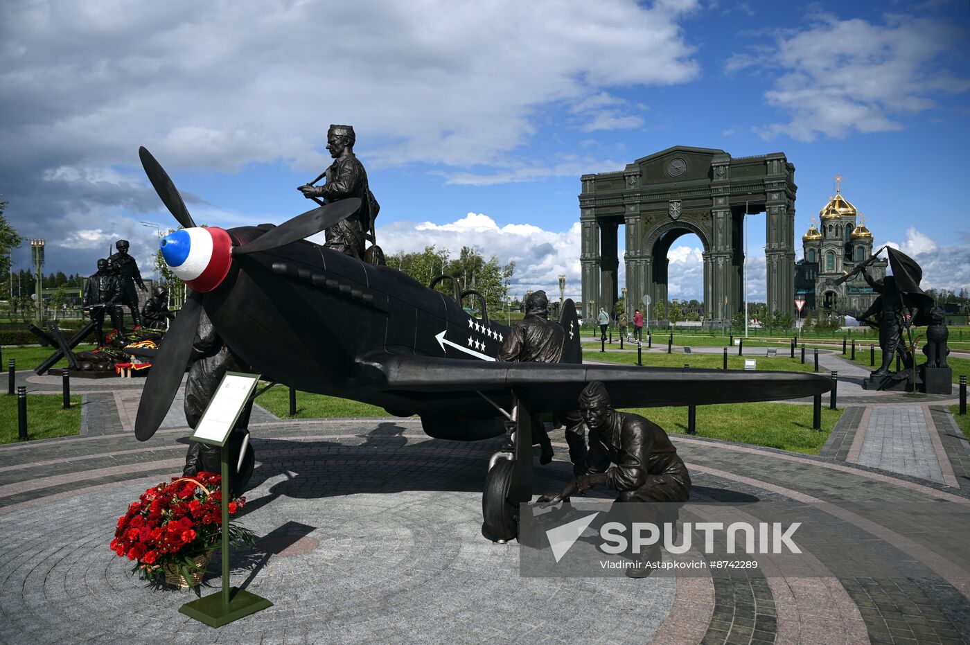 Russia WWII Allies Monument