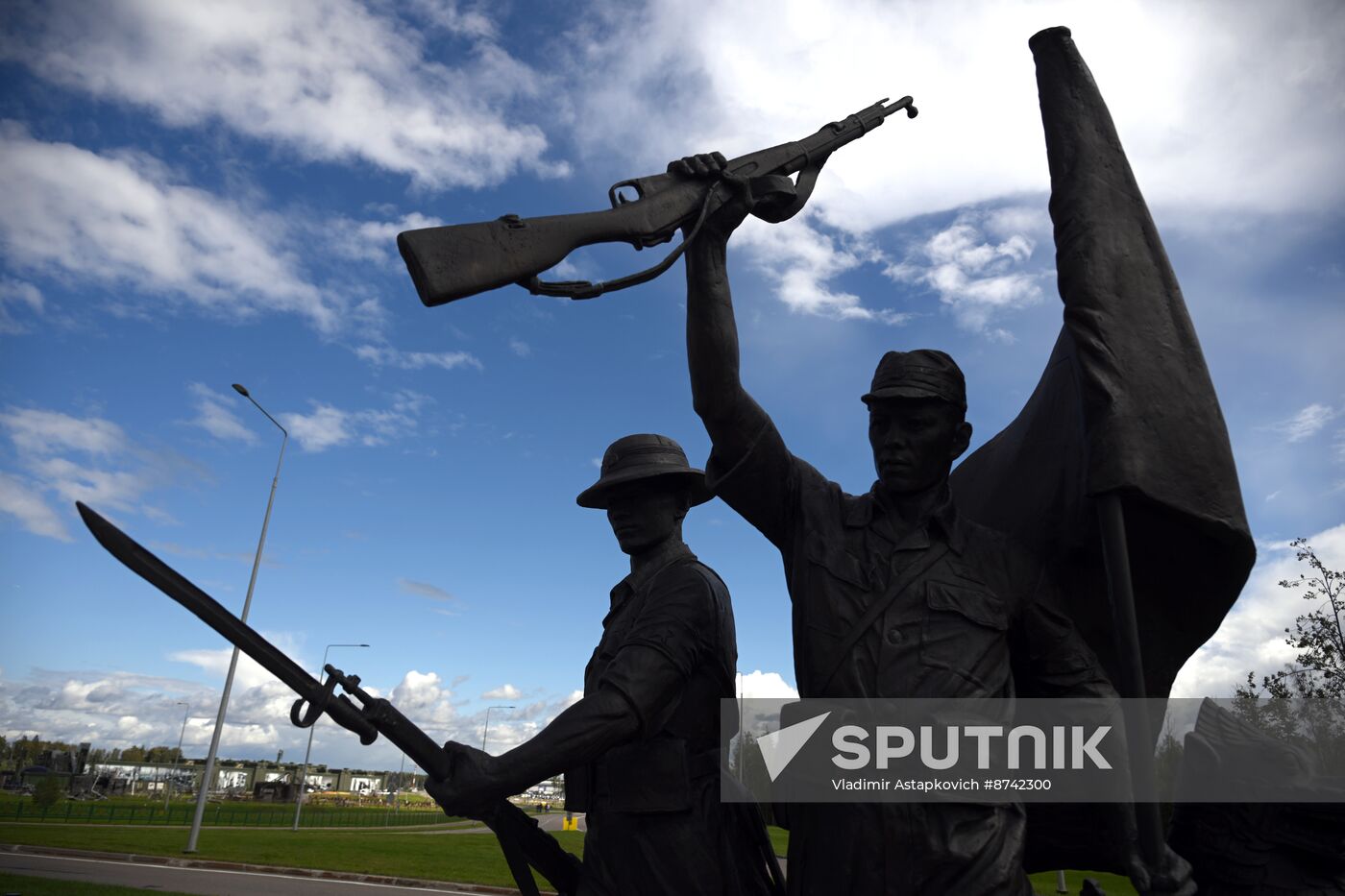 Russia WWII Allies Monument