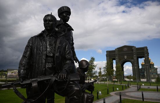 Russia WWII Allies Monument