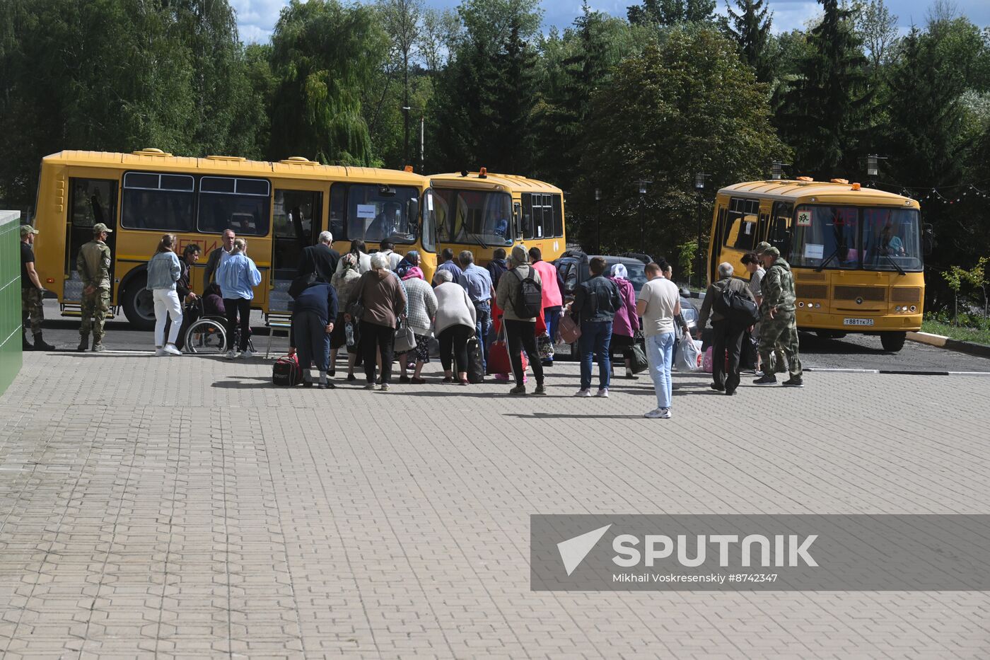 Russia Belgorod Evacuees