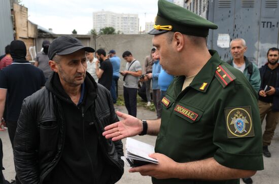 Russia Migrants
