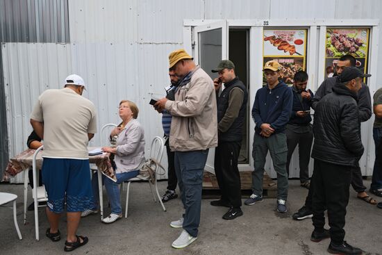 Russia Migrants