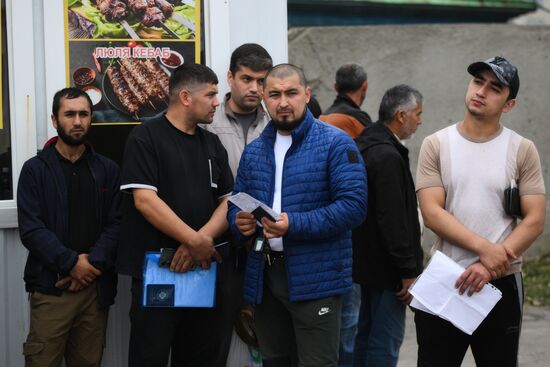 Russia Migrants