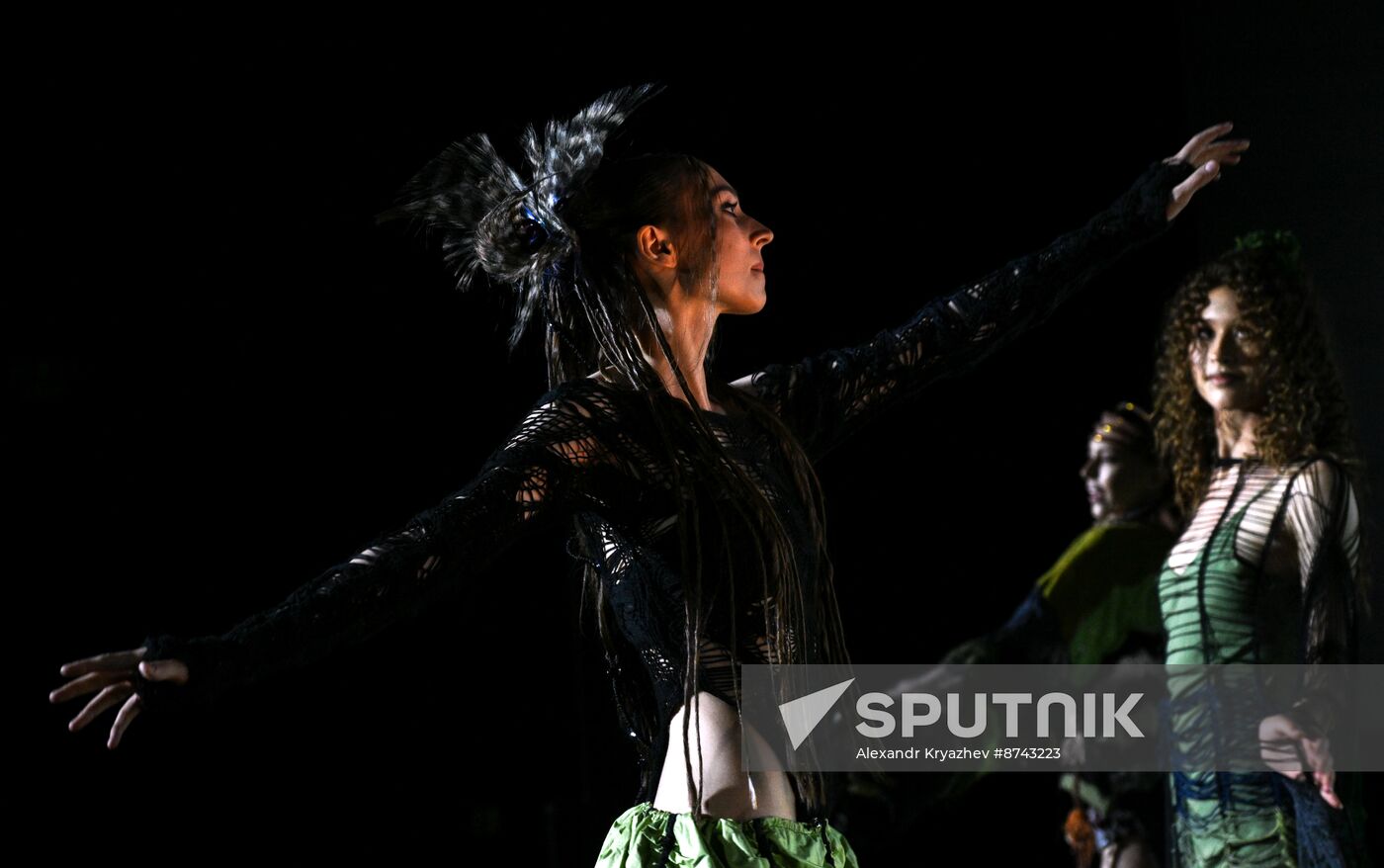 Russia Hairdressing Show