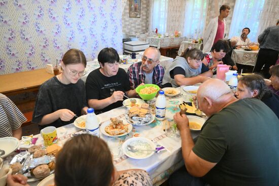 Russia Ukraine Kursk Attack Evacuees