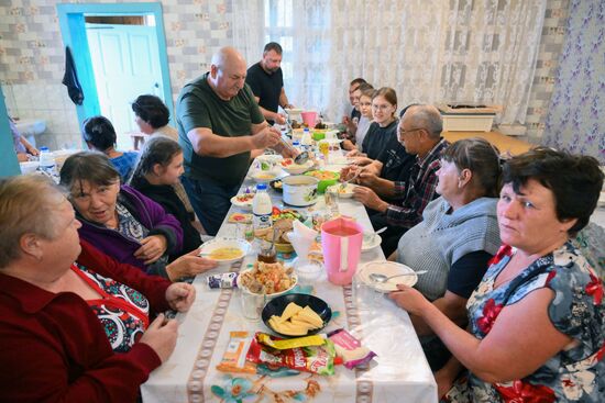Russia Ukraine Kursk Attack Evacuees