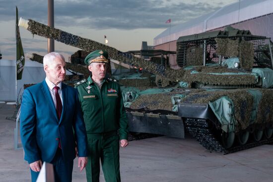 Russia Defence Minister Army Forum