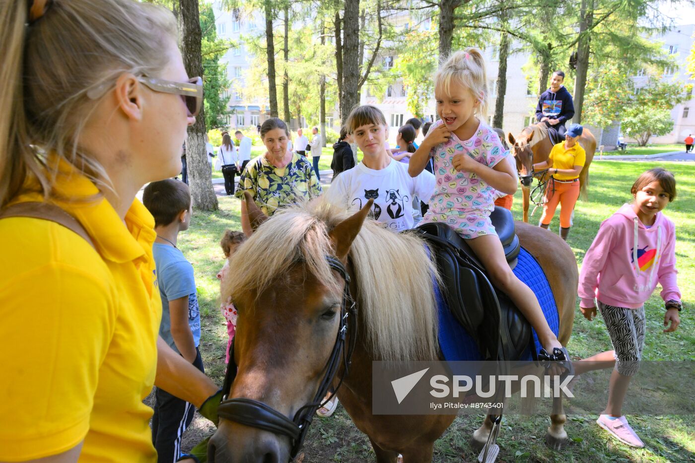 Russia Ukraine Kursk Attack Evacuees