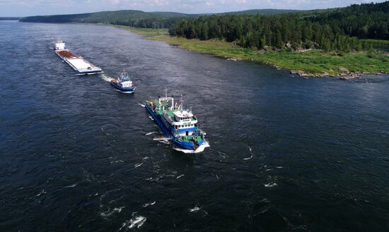 Russia Siberia Chain Steam Tow