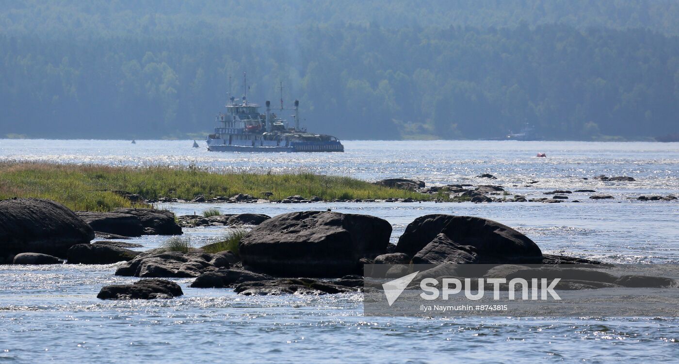 Russia Siberia Chain Steam Tow